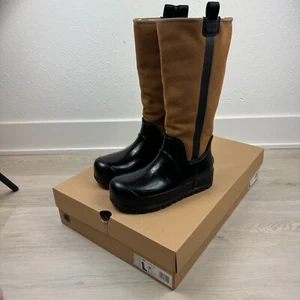 UGG Raincloud Tall Waterproof Rubber Rain Boots Size 8 Chestnut Wool Lined - Picture 1 of 7