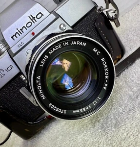 Vintage Minolta SR-T 101 analoge Spiegelreflexkamera 35 mm mit MC Rokkor-PF 55 mm f/1,7 - Bild 1 von 8