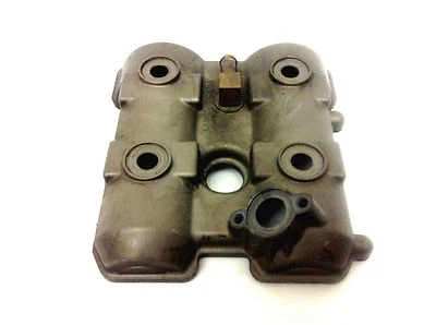 SUZUKI 1997-2003 TL1000R TAMPA DA VÁLVULA DA CABEÇA DO CILINDRO TRASEIRO 11170-02F11 * - Imagem 1 de 4