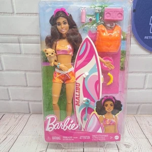 Muñeca Barbie con Tabla de Surf y Cachorro, Posable Morena Barbie Muñeca de Playa NUEVA - Imagen 1 de 6