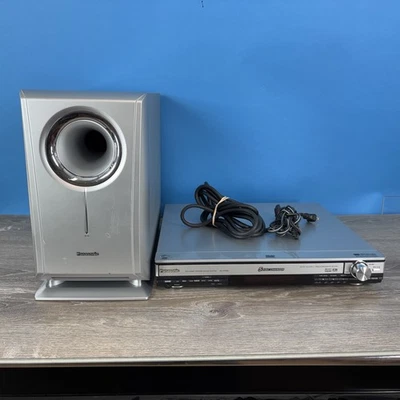 Sistema de sonido de cine en casa Panasonic SA-HT900 DVD con subwoofer y cable FUNCIONA Foto 1 de 4