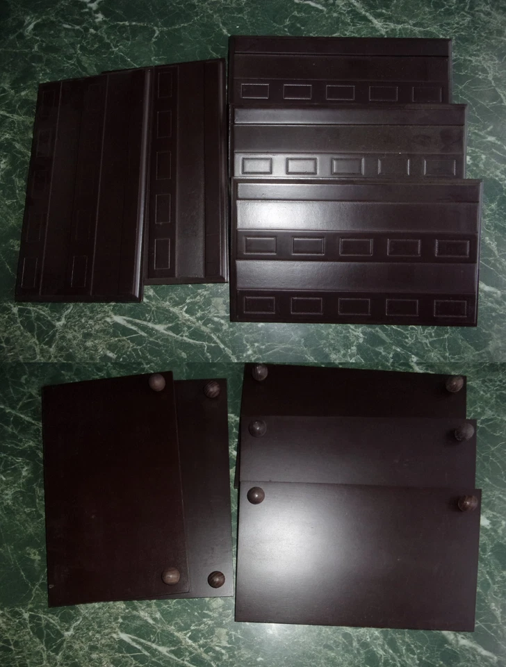 SOLDATINI lotto di 5 espositori basette in legno con piedini 24,8 X 14,8 cm. - Immagine 1 di 1