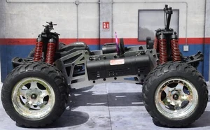 HOT BODIES E-ZILLA 10 CHASSIS RC MONSTERTRUCK TRUCK CAR BUGGY - Bild 1 von 9