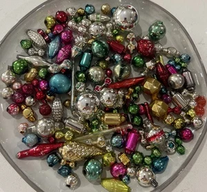 Antik & Vintage Weihnachten Quecksilber Glas lose Perlen Eiszapfen Kugeln Einzüge 100+ - Bild 1 von 11