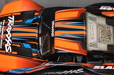 Traxxas Slash 2WD BL-2s & Slash 2WD Low-CG Conversion Kit - Image 1 of 4