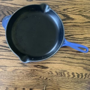 VTG. LE CREUSET #30 Blue Enamel Cast Iron 12" Skillet France Made Double spout - Picture 1 of 18