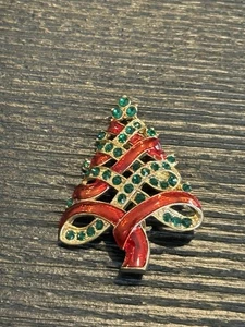 Vintage Gold Christmas Tree Brooch Red Enamel & Green Rhinestone - Picture 1 of 3
