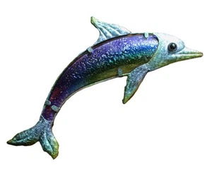 OSALAD Scultura da parete delfino iridescente in metallo/vetro con gancio, 12" x 5-3/4", usata in ottime condizioni - Foto 1 di 12