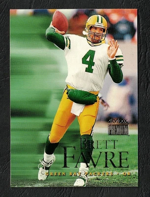 1999 SkyBox Premium Football Card #94 Brett Favre – Green Bay Packers  A3159 - Image 1 of 2