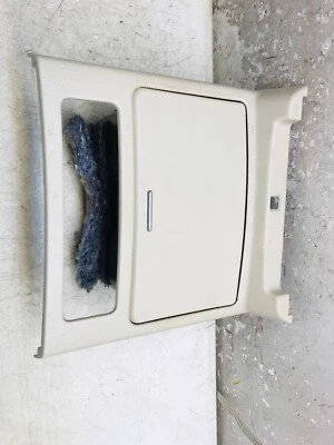 06 07 08 09 10 Infiniti M35 M45 Cup Holder Console Assembly  — 第 1/2 张图片