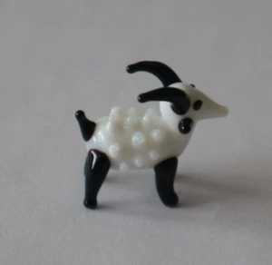 M3 Goat Tiny animal MINIATURE GLASS FIGURINE Ganz mini world er75073 - Bild 1 von 5