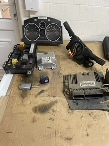 KIT ECU MANUAL VAUXHALL ASTRA H MK5 1.7 CDTI Z17DTH 0281012694 55560810 EFZ10 - Imagen 1 de 11