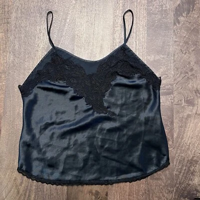 Camiseta sin cordones de colección Victoria's Secret etiqueta dorada con encaje negra satinada PEQUEÑA Foto 1 de 4