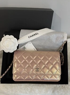 NUEVO SUPER BONITO🦄 CHANEL 21K Clásico Rosa Iridiscente 🦄 WOC Bolso Cartera con Cadena Foto 1 de 4