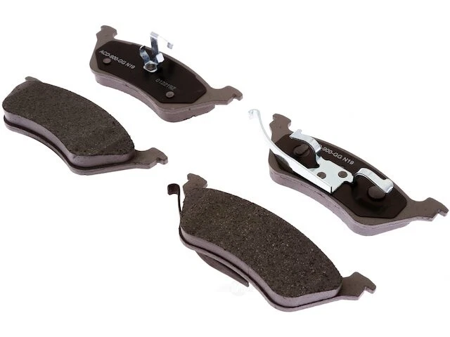 Rear Brake Pad Set For Chrysler Town  Country Voyager Caravan Grand KH59W4 — 第 1/1 张图片