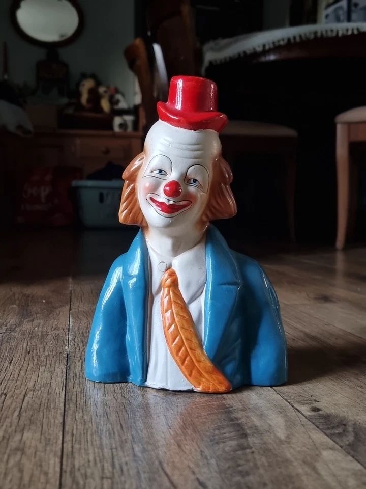 Vintage Ceramic Clown Head Money Box Circus Handpainted Figurine Piggybank 🤡 - Image 1 of 4