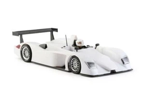 Slot It CA33Z1 Audi R8 LMP (2000) White Kit w/Pre Assembled Painted Parts - Picture 1 of 1