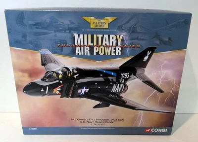 Corgi 1/72 AA33205 McDonnell F-4J Phantom VX-4 Sqn Black Bunny - Image 1 of 4