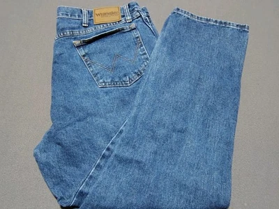 Wrangler Jeans Men 39x30 Blue Denim Cotton Farmer Work Western Country Classic - Image 1 of 4