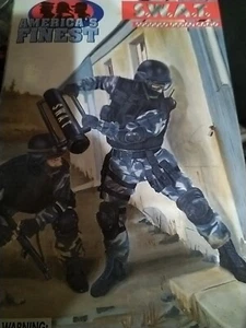 America's Finest - SWAT Subdued Urban Camo - 21st Century Toys - 12" Figure - Picture 1 of 2