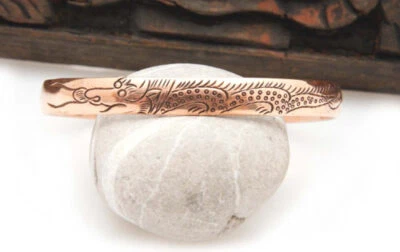 Armreif mit Drache, Kupfer  102251 - Bild 1 von 4