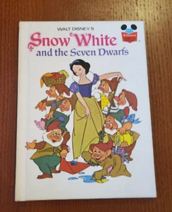 Walt Disney Snow White and the Seven Dwarfs Hardcover Book Vintage 1973 list 2 - Foto 1 di 3