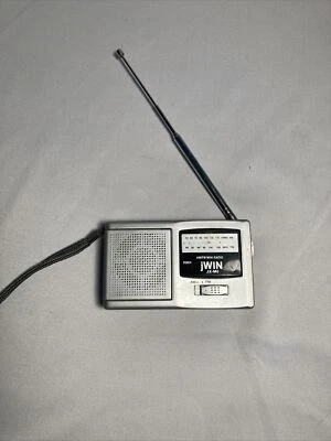 Mini radio jwin am-fm a batería 001234538 Foto 1 de 4