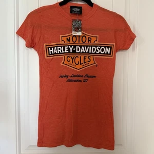 Harley Davidson Museum Milwaukee WI Orange Short Sleeve T Shirt Small - Picture 1 of 3