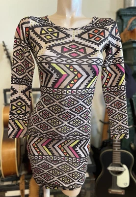 Vestido Vaina GB Para Mujer XS Manga Larga Hasta la Rodilla Geométrico Foto 1 de 3