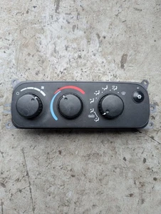 01 02 03 04 DODGE DAKOTA DURANGO HEATER CLIMATE CONTROL UNIT MAX 2001 2002 2003  - Picture 1 of 4