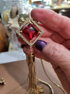 Juego de collar y pendientes Cache Foto 1 de 4