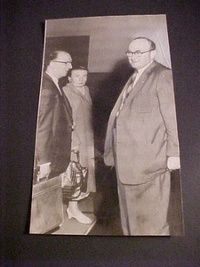 1955 TY COBB ORIGINAL TYPE 2 PHOTO (VERY RARE) - Picture 1 of 2