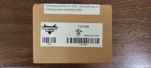 T1K-08B, Terminator half-size terminal base, 3-row, 24-pin screw clamp, 12 AWG. - Picture 1 of 2