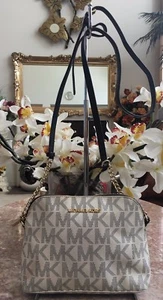 Michael Michael Kors Cindy Signature Vanilla Large Dome Crossbody EUC MSRP $268 - Picture 1 of 11