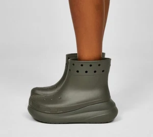 NWOB CROCS Crush Rain Ankle Boot Dusty Olive Green Size W10 / M8 Waterproof - Picture 1 of 10