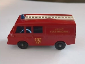 1966 Lesney Matchbox Series #57-C,  Red Land Rover Fire Truck  (2) - Picture 1 of 10