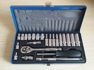 24Pc 1/4" Shallow & Deep Socket Set with Ratchet Extension Bars Universal Joint - Picture 1 of 10