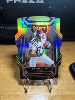 2021 Panini Select #237 Randy Moss Black and Gold Prizm Die Cut Scratched - Image 1 of 3