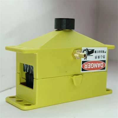 1x Chain Cleaning Tool Kit Universal For Motorcycle Bike Bicycle Washing Machine - image 1 of 4