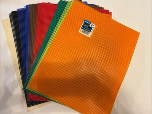 VARIETY Colors 7 MESH FULL PLASTIC CANVAS SHEETS LOT 25 DARICE + 13.5x10.5” Lot4 - Picture 1 of 1