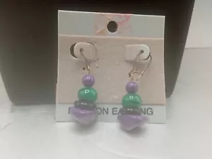 Vintage Earrings - Picture 1 of 1