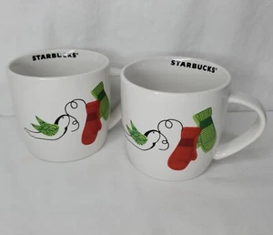Set 2 tazze natalizie Starbucks 2011 vacanze invernali guanti uccellino - Foto 1 di 8