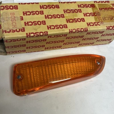 Lente de señal de parachoques euro lado del conductor inferior Mercedes Benz 1315620959 OEM NOS Foto 1 de 4