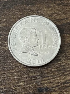 2010 Philippines 1 Piso Nickel Plated Steel Jose Rizal Actual Coin TK6277* - Picture 1 of 3