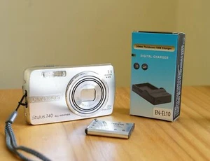 Olympus Stylus 740 All Weather Digital Camera 7.1MP 3x Zoom Tested Working #3 - Picture 1 of 7