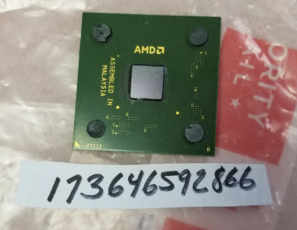 AMD Athlon XP 1600+ 1400 MHz - AX1600DMT3C Socket A/462  SOCKET A 462  - Image 1 of 1