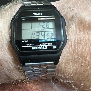 Vintage Timex Indiglo Multi-Function Digital Water Resistant Watch - New Battery - Picture 1 of 8