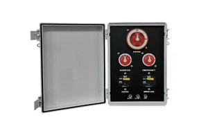BLUE SEA Battery Switch / Circuit Breaker NMEA Distribution Box - Picture 1 of 5