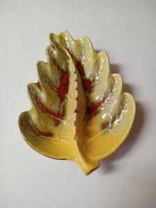 Vintage California Pottery Yellow Leaf  #811 Ashtray USA - Picture 1 of 8
