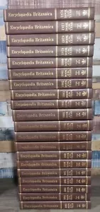 20x Encyclopaedia Britannica 1976-1995 Hardback Books - Bild 1 von 8